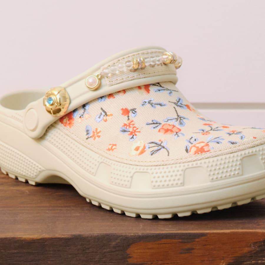 Classic Crafted Floral Clog Women|Men For Sale
